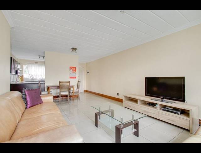 3 BEDROOM APARTMENT FOR SALE IN MORNINGSIDE